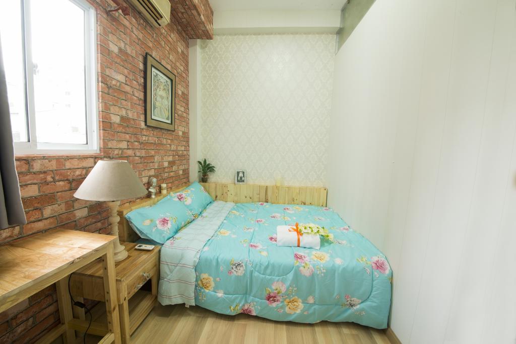Wanderlust Saigon Hostel & Rooftop Bar Ho Chi Minh Zewnętrze zdjęcie