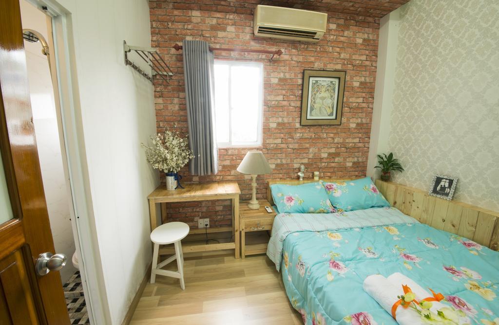 Wanderlust Saigon Hostel & Rooftop Bar Ho Chi Minh Zewnętrze zdjęcie
