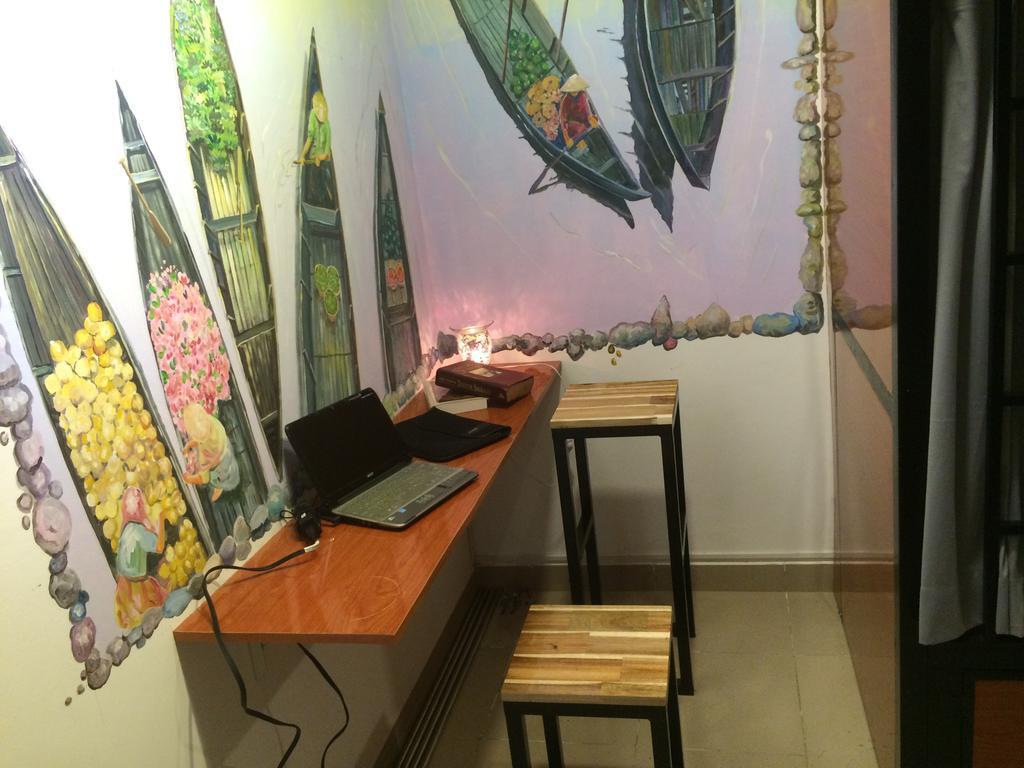 Wanderlust Saigon Hostel & Rooftop Bar Ho Chi Minh Zewnętrze zdjęcie
