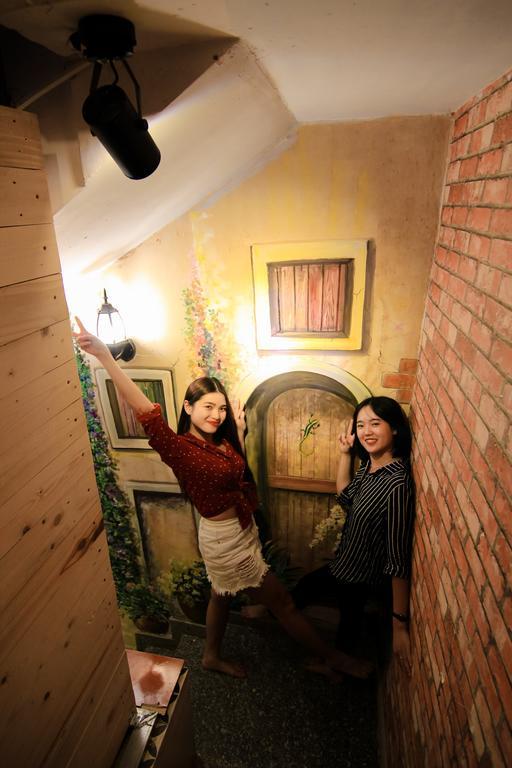 Wanderlust Saigon Hostel & Rooftop Bar Ho Chi Minh Zewnętrze zdjęcie