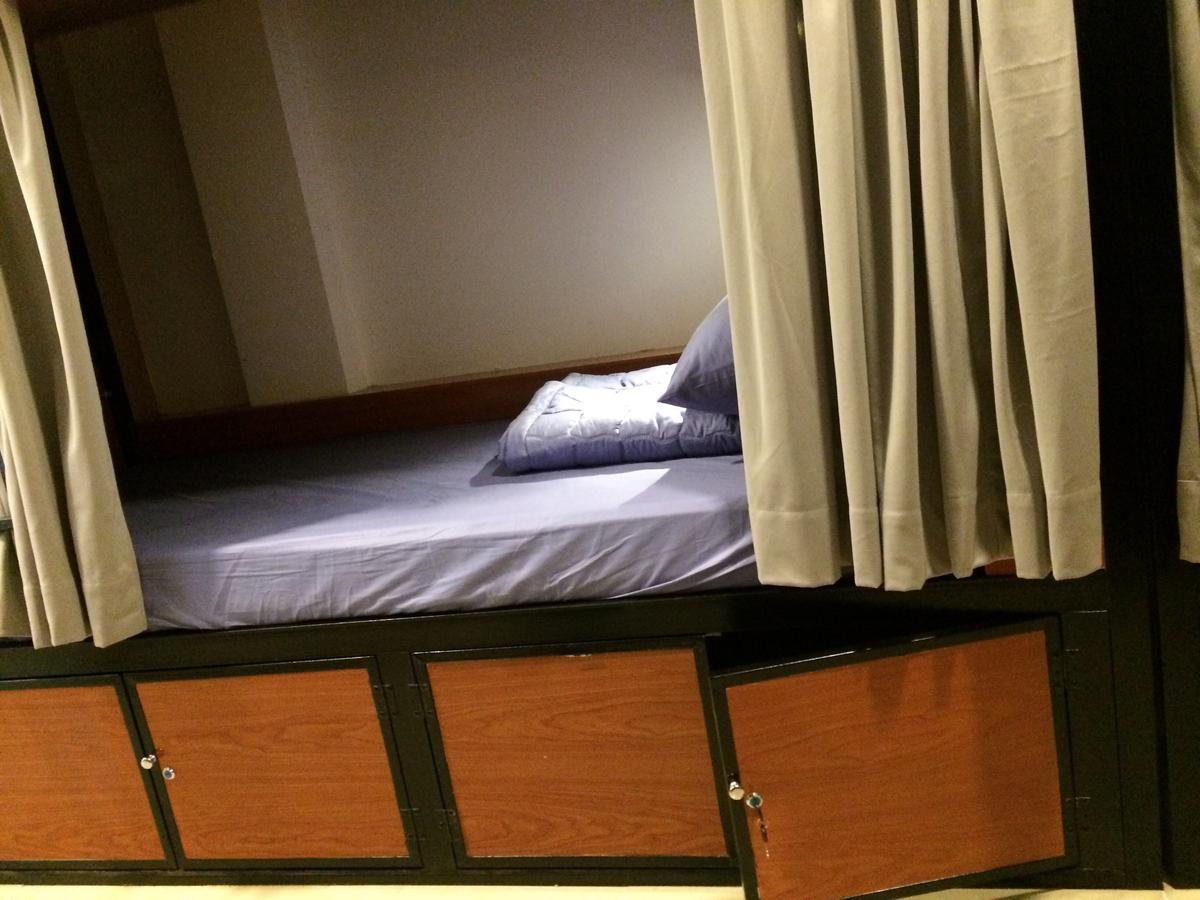 Wanderlust Saigon Hostel & Rooftop Bar Ho Chi Minh Zewnętrze zdjęcie
