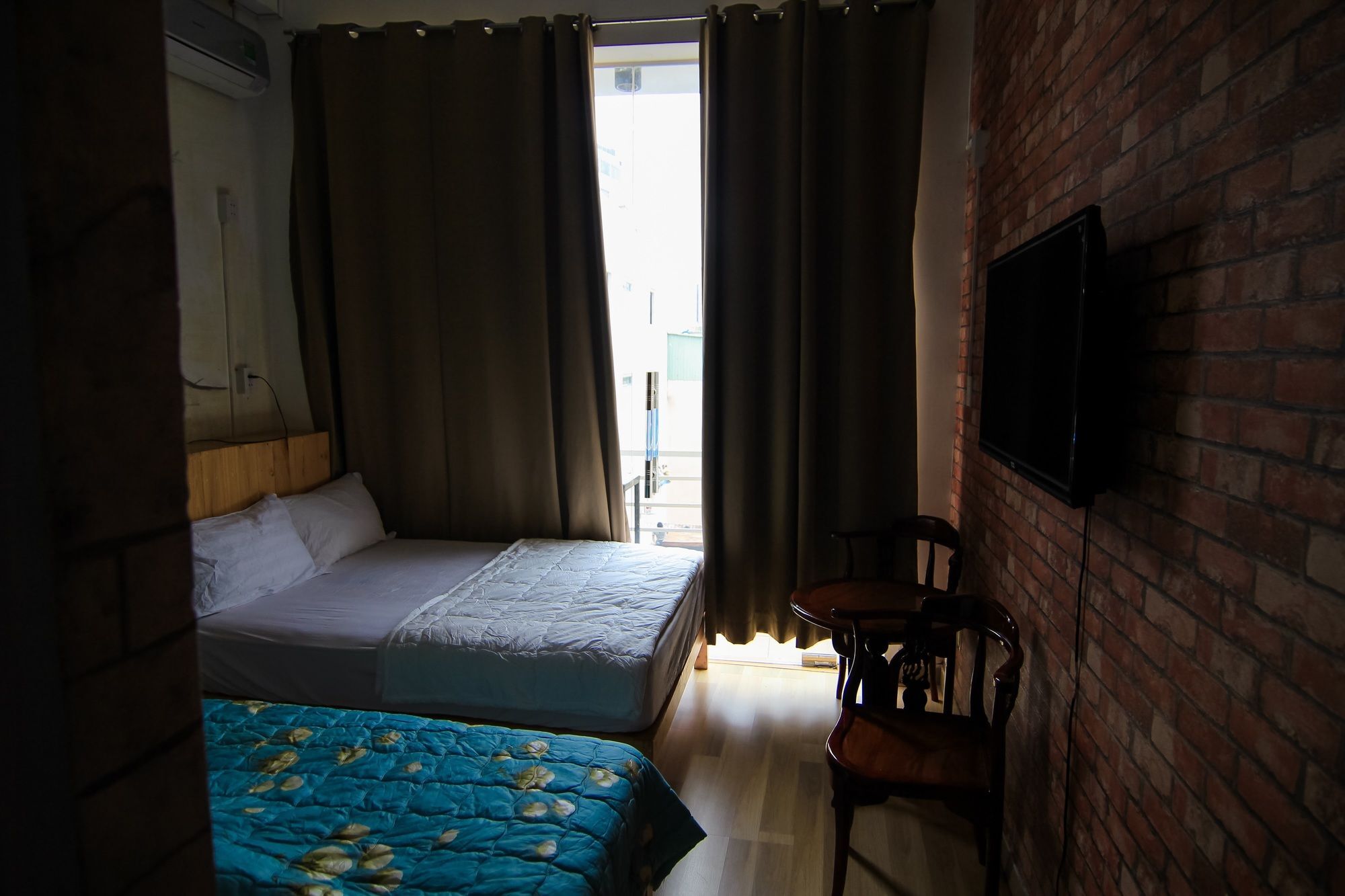Wanderlust Saigon Hostel & Rooftop Bar Ho Chi Minh Zewnętrze zdjęcie