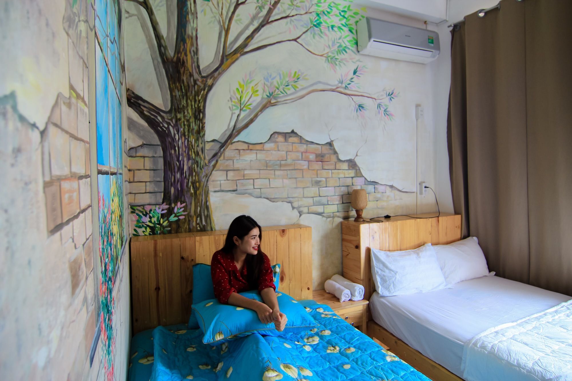 Wanderlust Saigon Hostel & Rooftop Bar Ho Chi Minh Zewnętrze zdjęcie