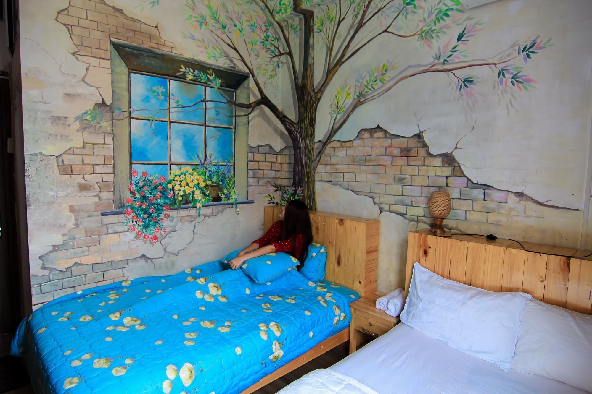 Wanderlust Saigon Hostel & Rooftop Bar Ho Chi Minh Zewnętrze zdjęcie